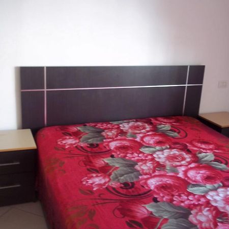 Faik Shehu Apartments Драч Екстериор снимка
