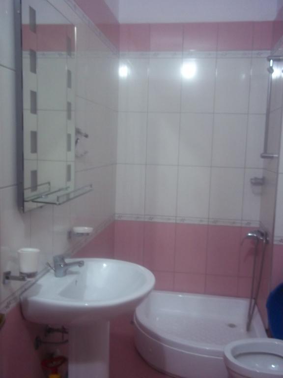 Faik Shehu Apartments Драч Екстериор снимка