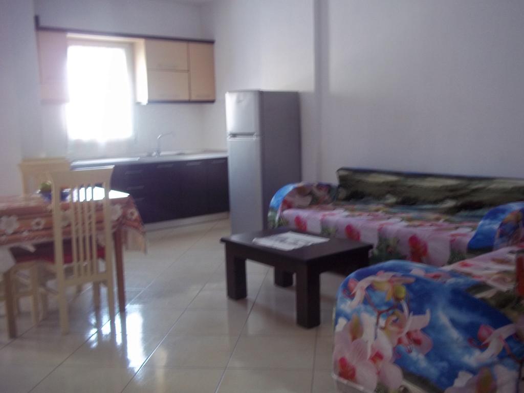Faik Shehu Apartments Драч Екстериор снимка