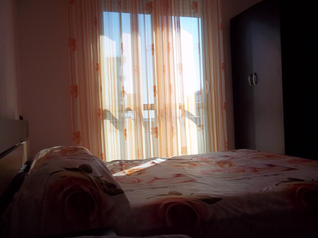 Faik Shehu Apartments Драч Екстериор снимка